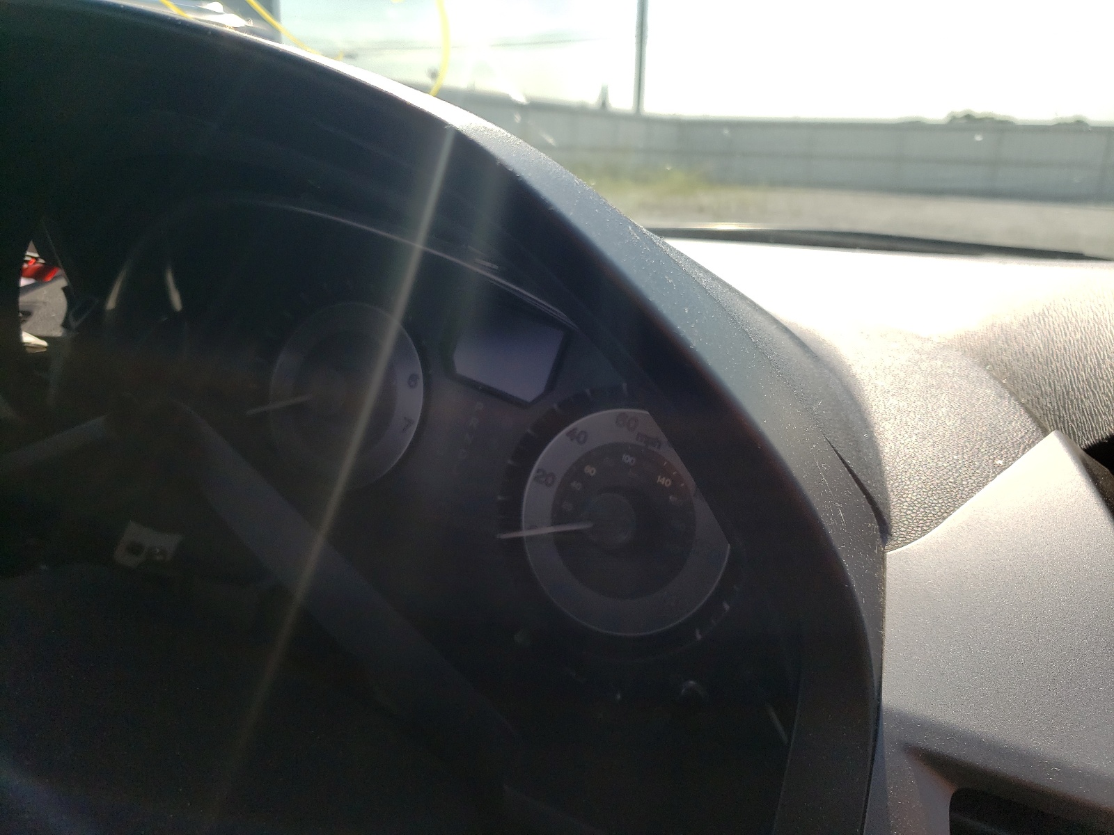Photo 8 from auction – 2012 HONDA ODYSSEY EX with VIN 5FNRL5H61CB092746
