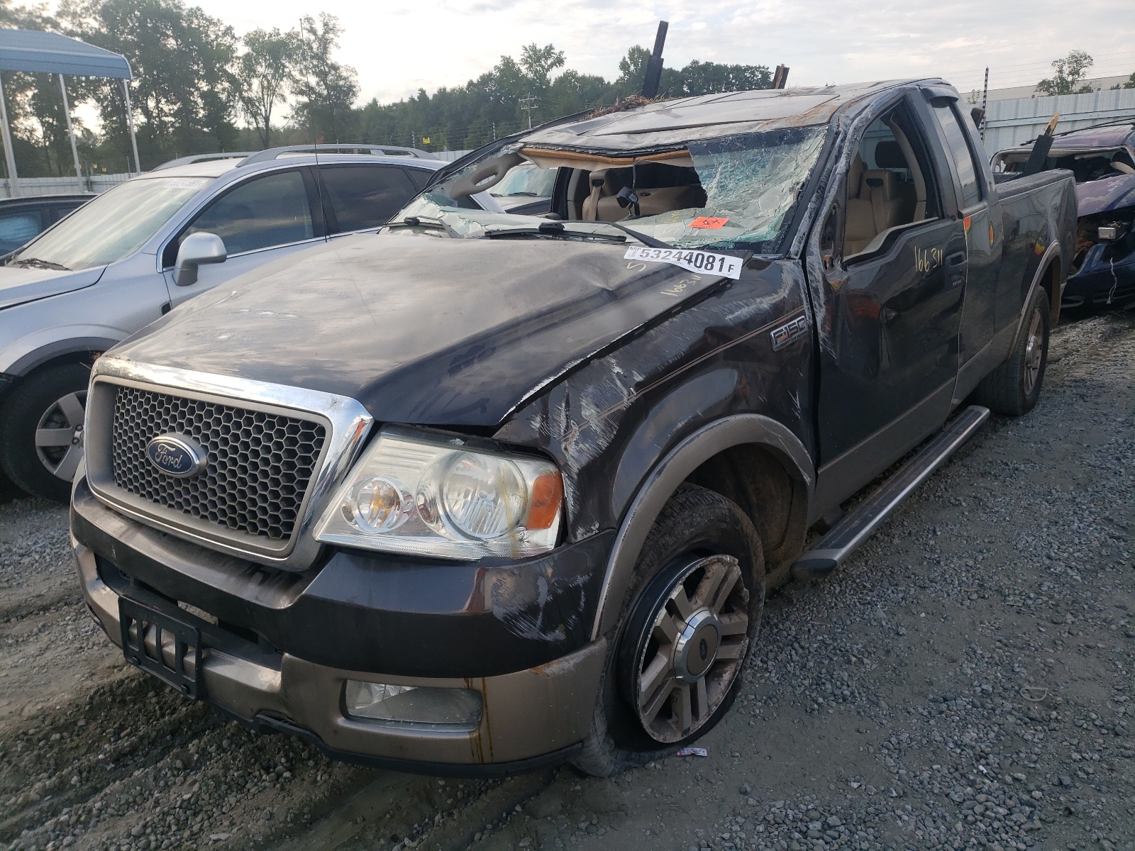 Photo 2 from auction – 2005 FORD F150 with VIN 1FTPX12535NB82649