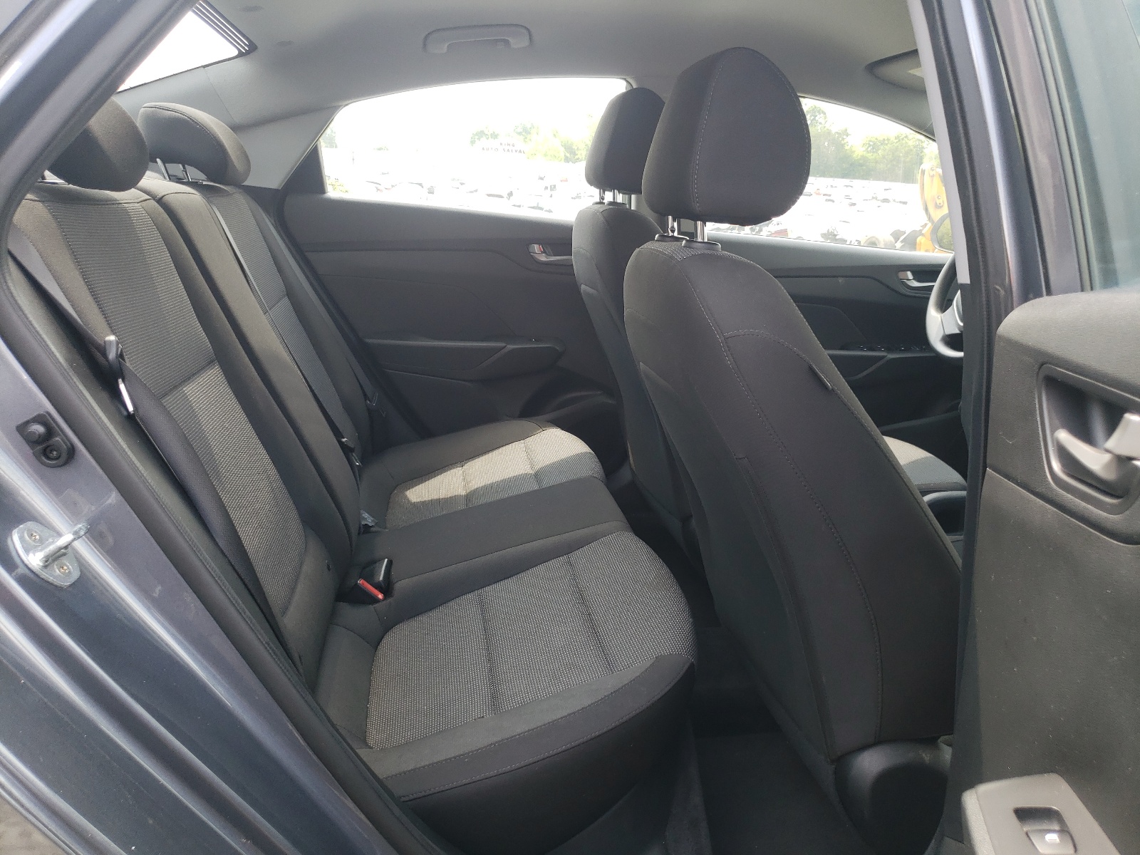 Photo 6 from auction – 2019 HYUNDAI ACCENT SE with VIN 3KPC24A3XKE055170