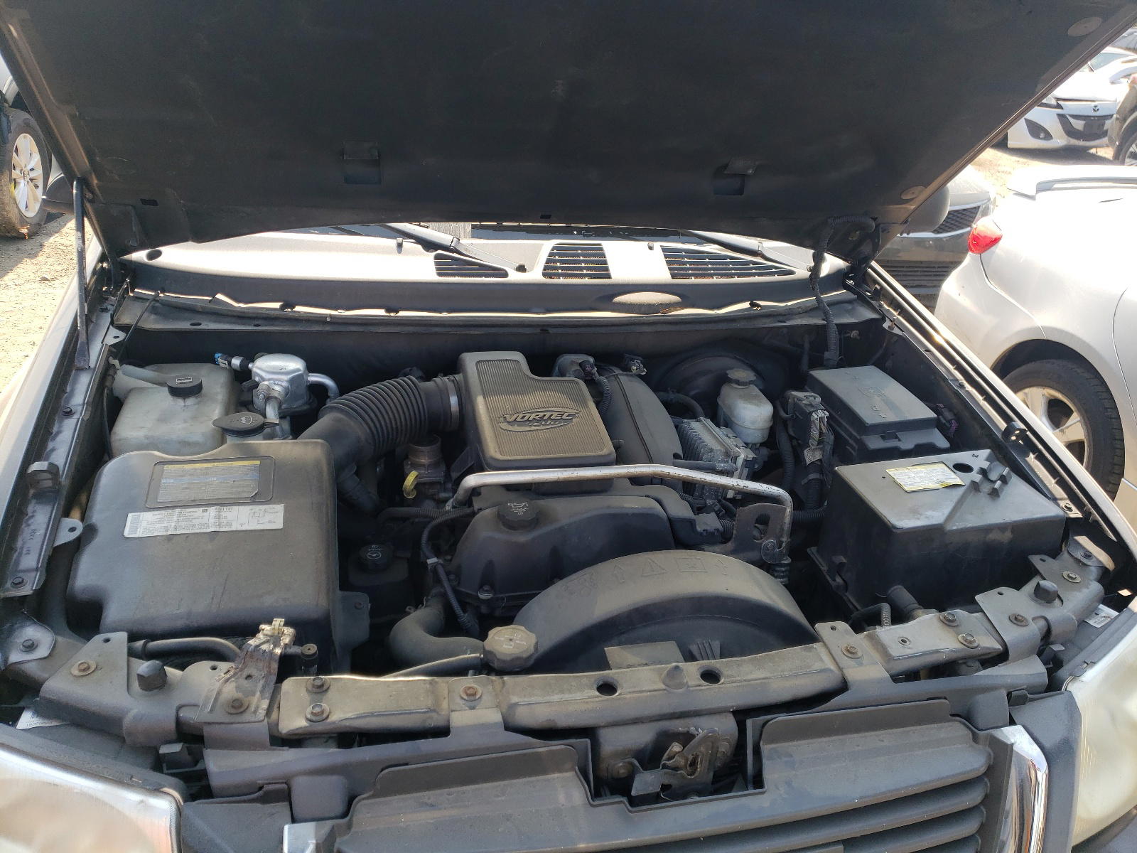 Photo 7 from auction – 2004 GMC ENVOY with VIN 1GKDT13S342217262