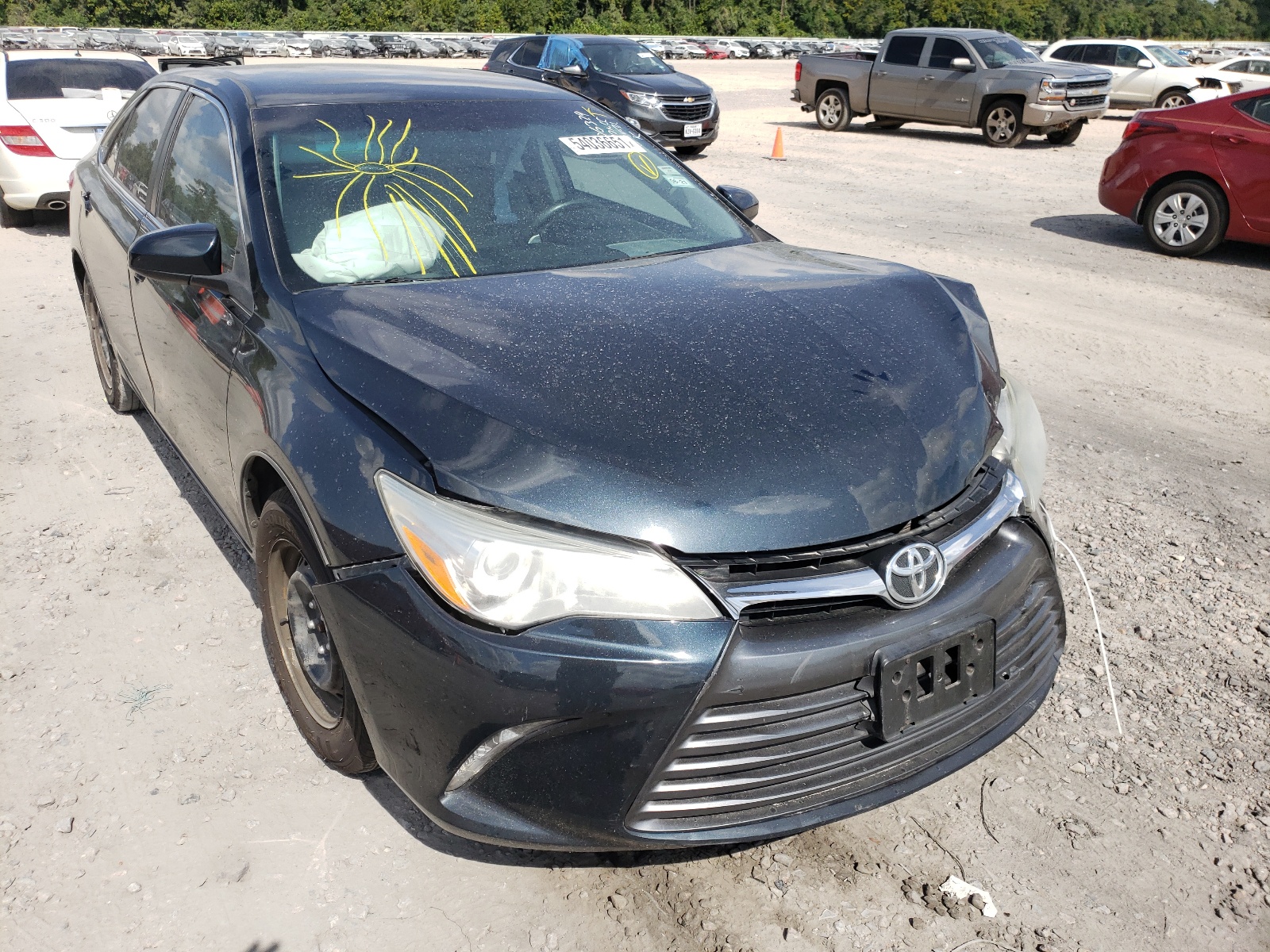 TOYOTA CAMRY LE 2015 with VIN 4T4BF1FK6FR475726 - Photo from auction