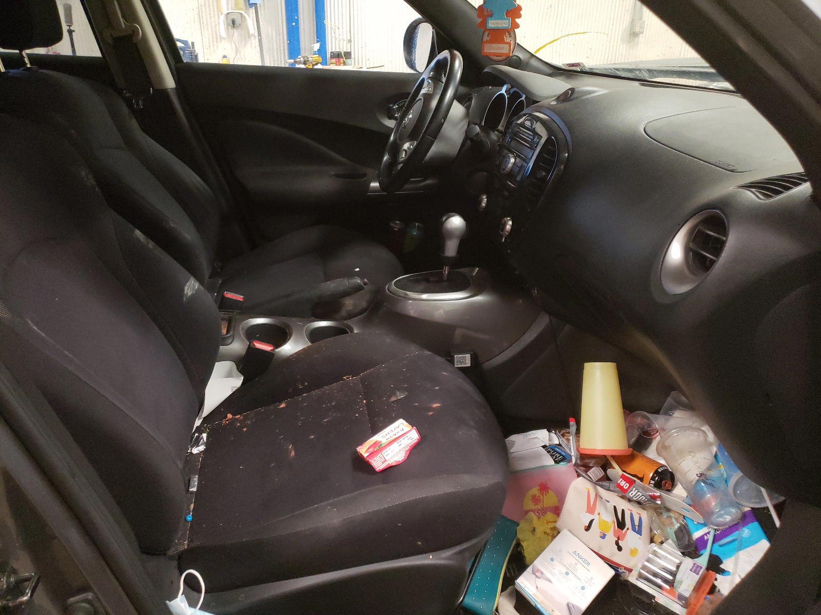Photo 5 from auction – 2012 NISSAN JUKE S with VIN JN8AF5MV6CT126926