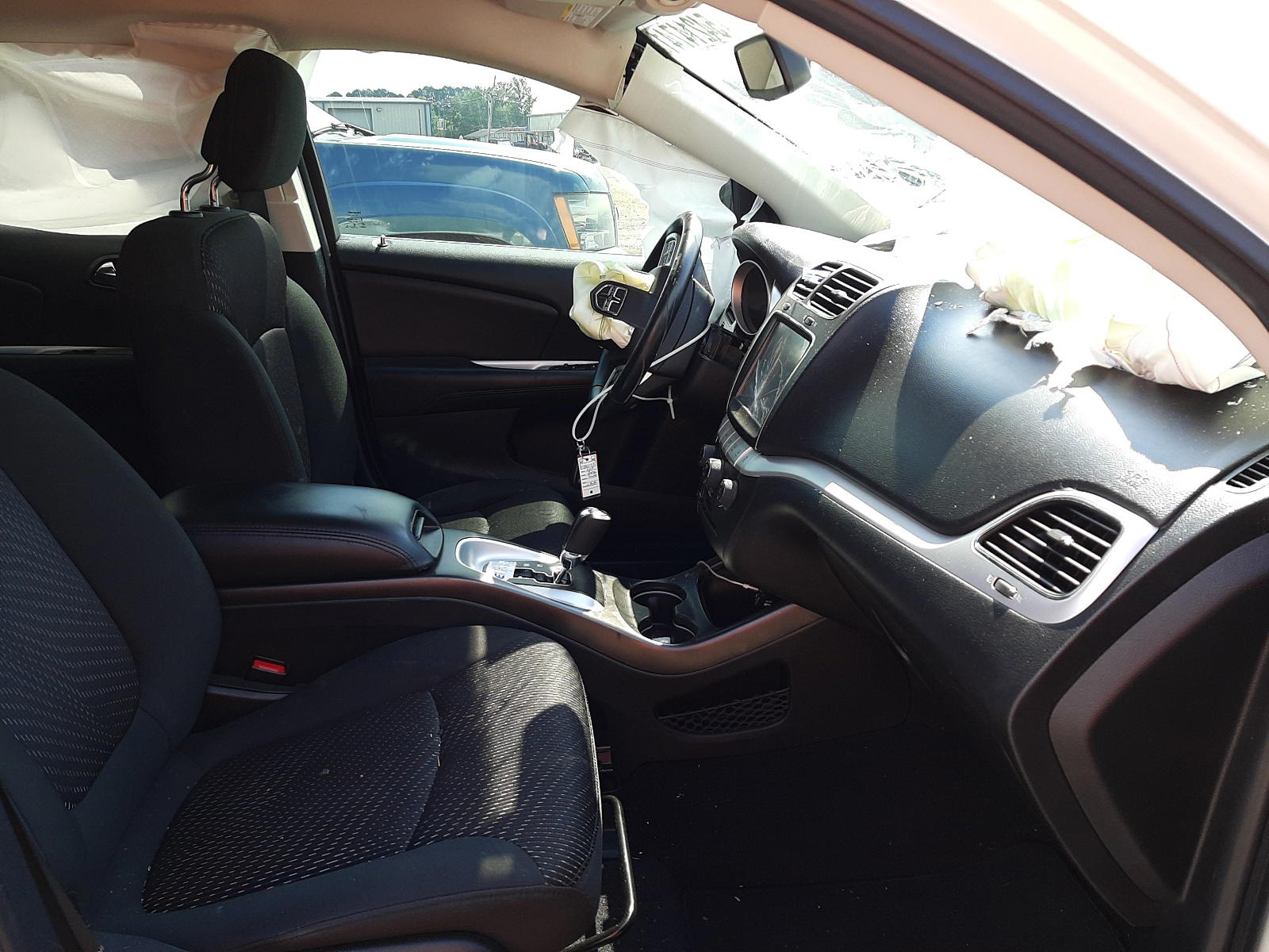 Photo 5 from auction – 2019 DODGE JOURNEY with VIN 3C4PDCBB1KT862913