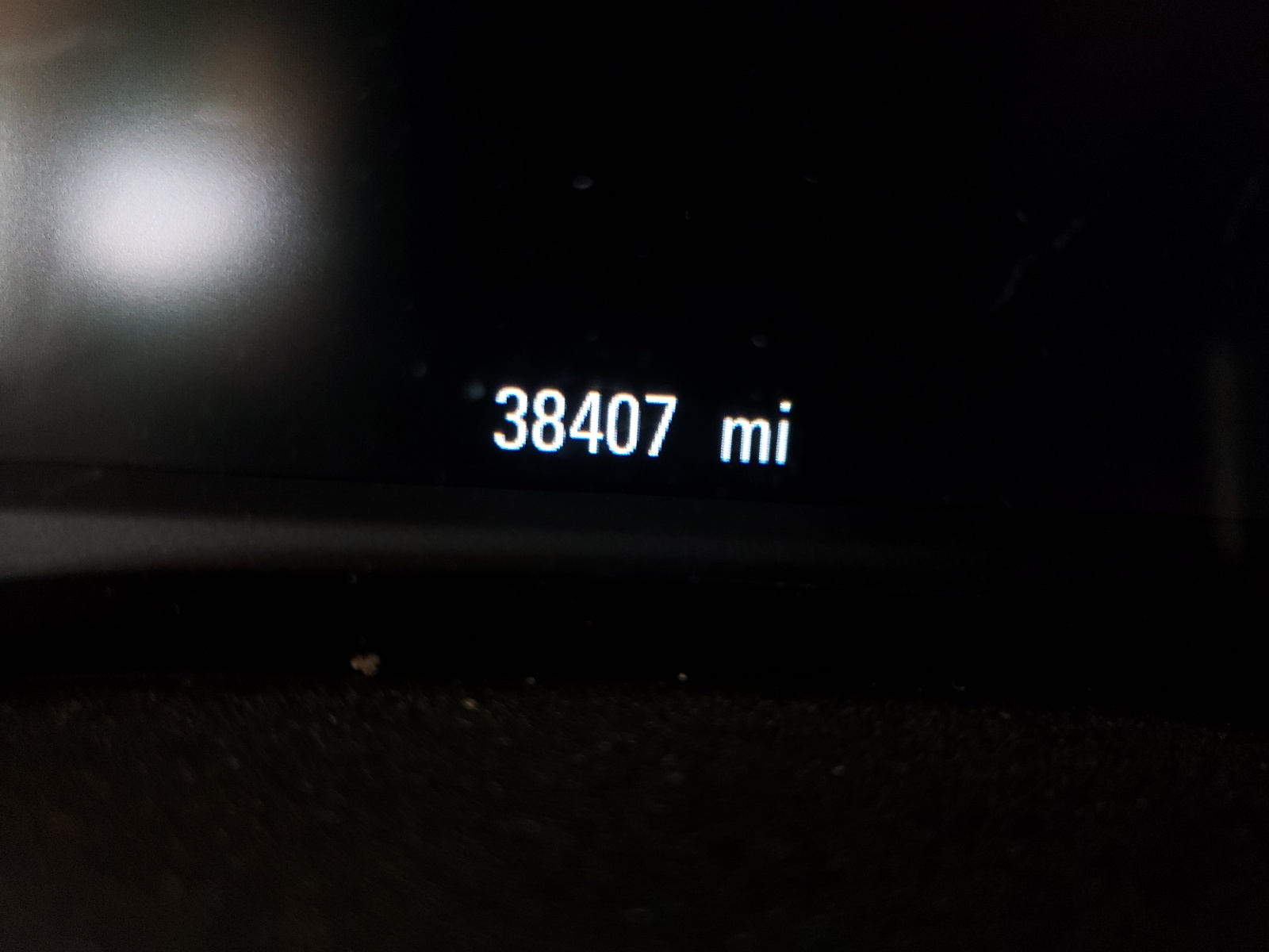 Photo 8 from auction – 2018 CHEVROLET CAMARO LS with VIN 1G1FA1RX7J0189320