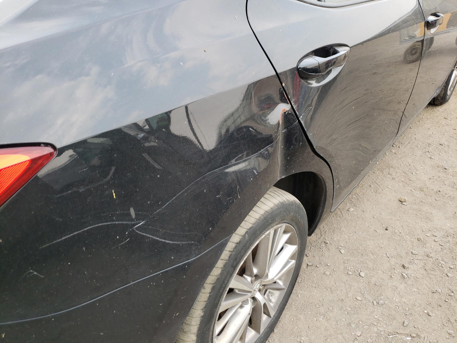 Photo 9 from auction – 2014 TOYOTA COROLLA L with VIN 2T1BURHE0EC049830