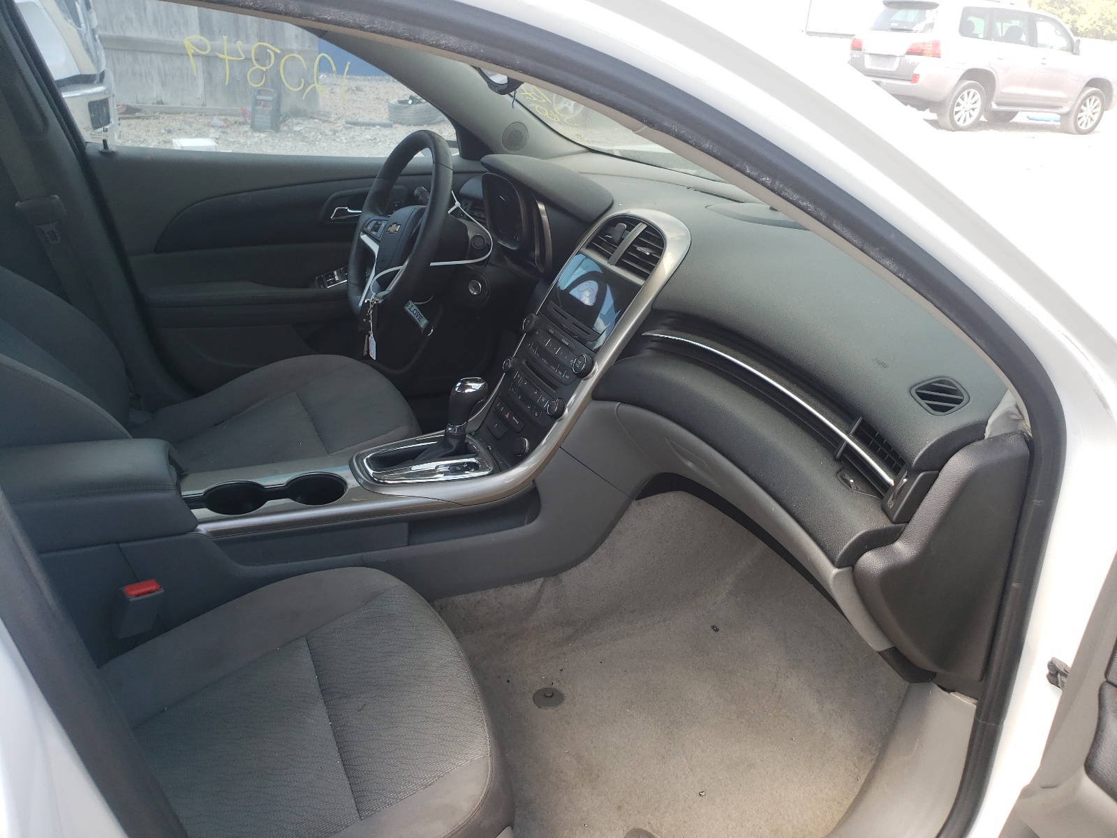 Photo 5 from auction – 2013 CHEVROLET MALIBU LS with VIN 1G11B5SA4DF235286