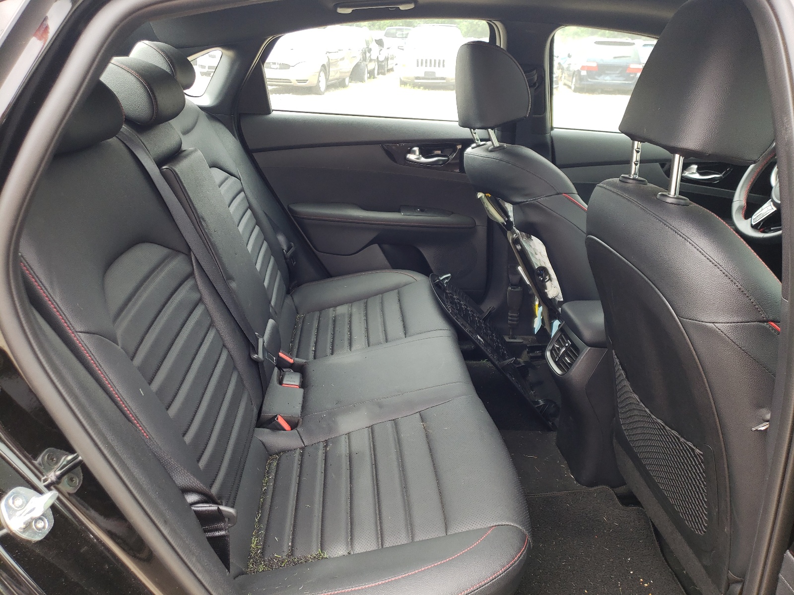 Photo 6 from auction – 2021 KIA FORTE GT with VIN 3KPF44AC7ME275571