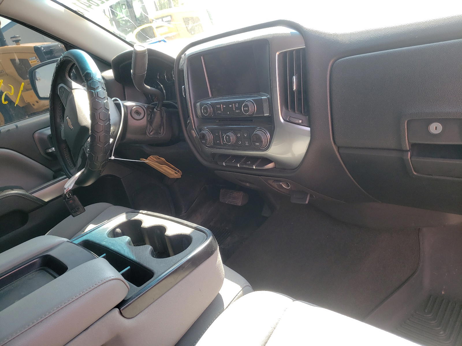 Photo 9 from auction – 2017 CHEVROLET SILVERADO with VIN 3GCPCREC2HG299477