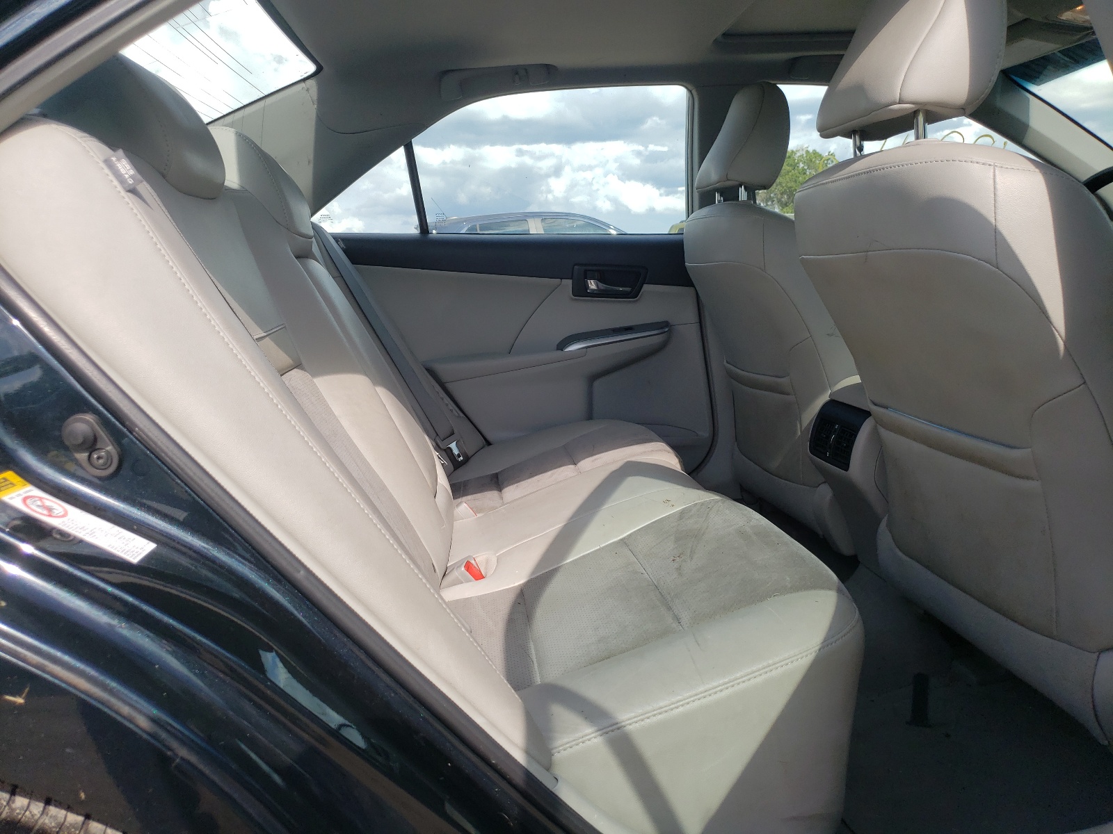 Photo 6 from auction – 2012 TOYOTA CAMRY HYBR with VIN 4T1BD1FK5CU058349