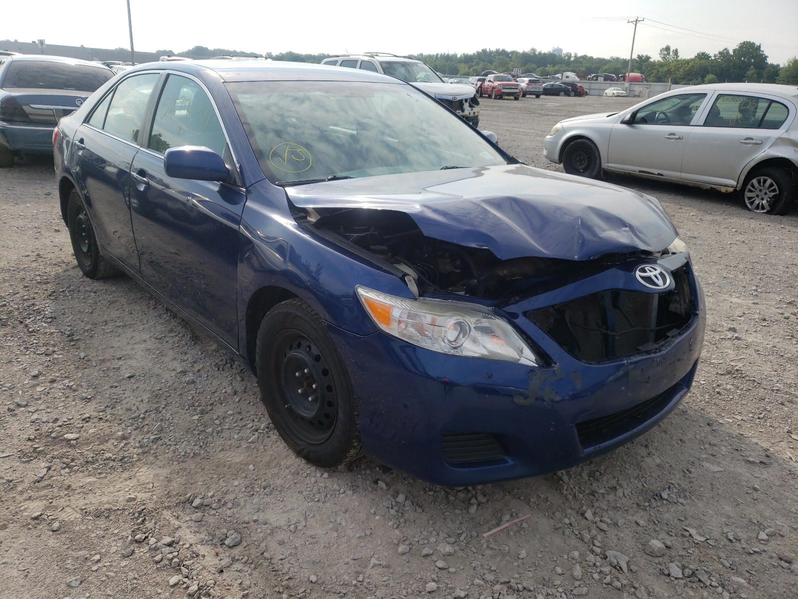 TOYOTA CAMRY BASE 2011 with VIN 4T1BF3EK1BU715962 - Photo from auction
