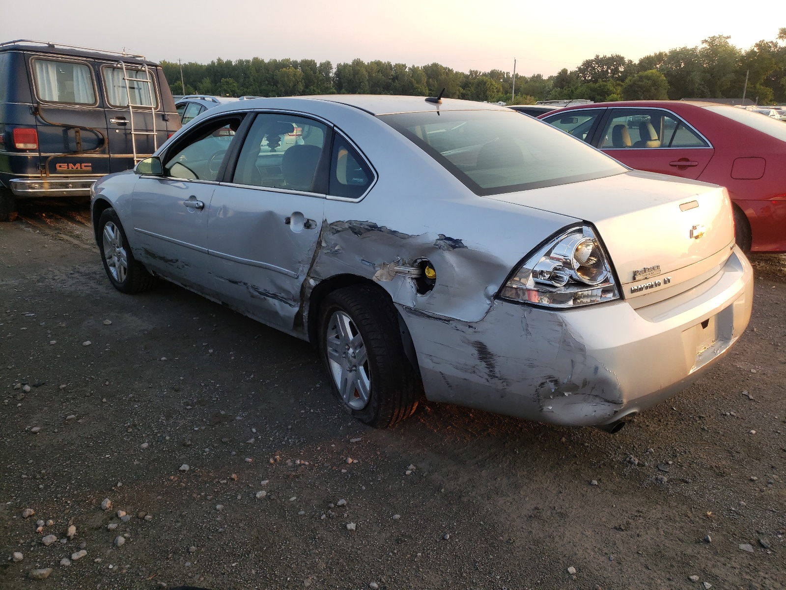 Photo 3 from auction – 2014 CHEVROLET IMPALA LIM with VIN 2G1WB5E33E1167414