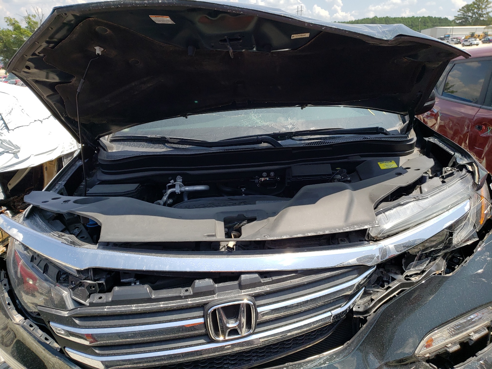 Photo 7 from auction – 2016 HONDA PILOT EXL with VIN 5FNYF5H88GB049080