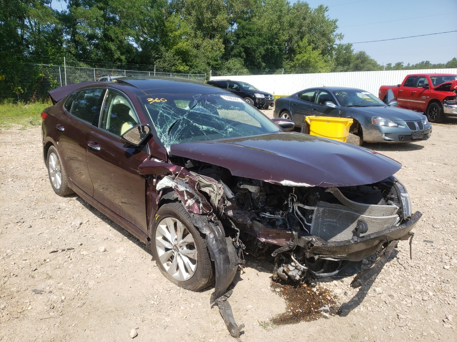 Foto 1 de la subasta – 2016 KIA OPTIMA EX con VIN 5XXGU4L37GG085458