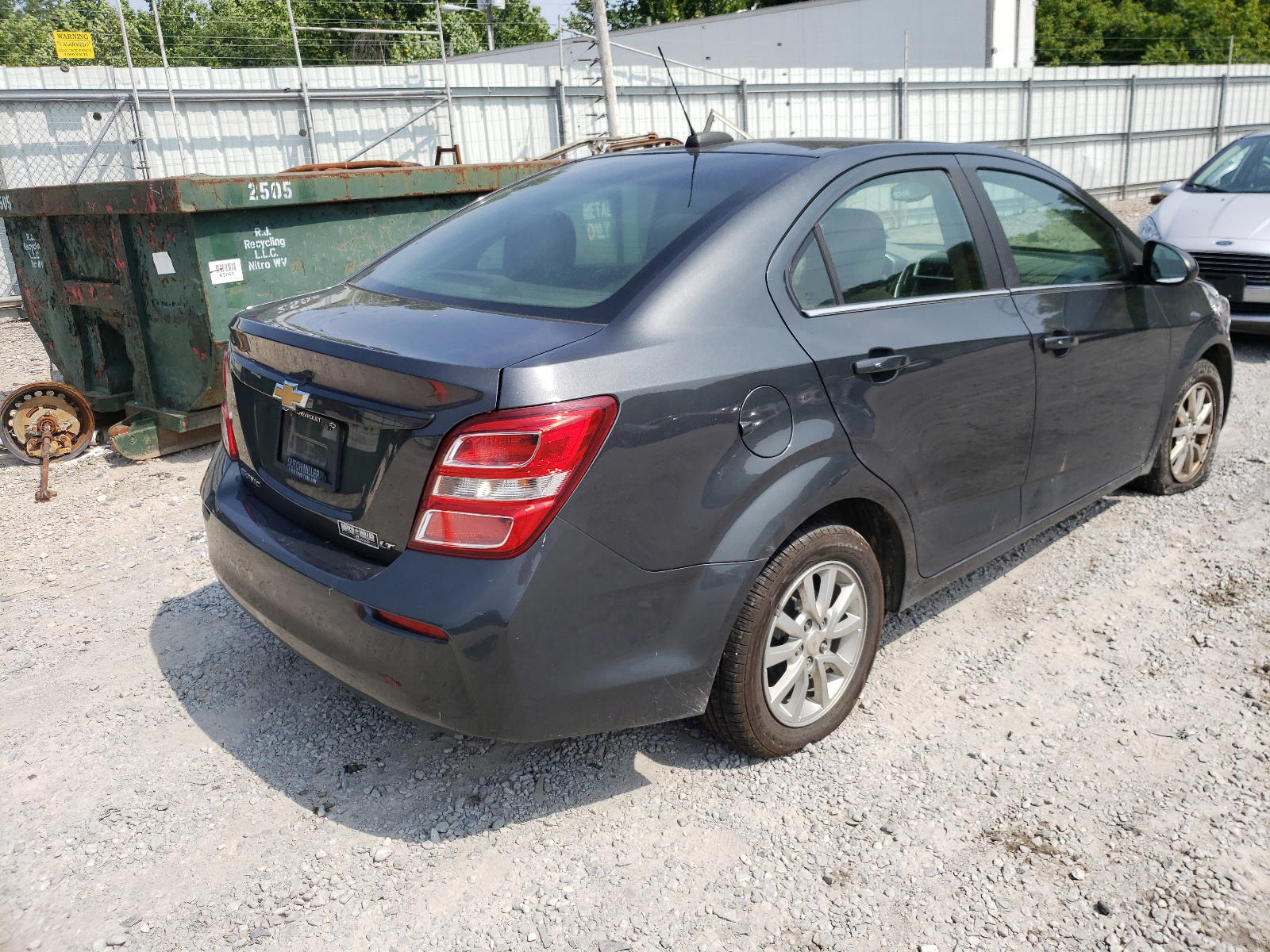 Photo 4 from auction – 2017 CHEVROLET SONIC LT with VIN 1G1JD5SH2H4137589