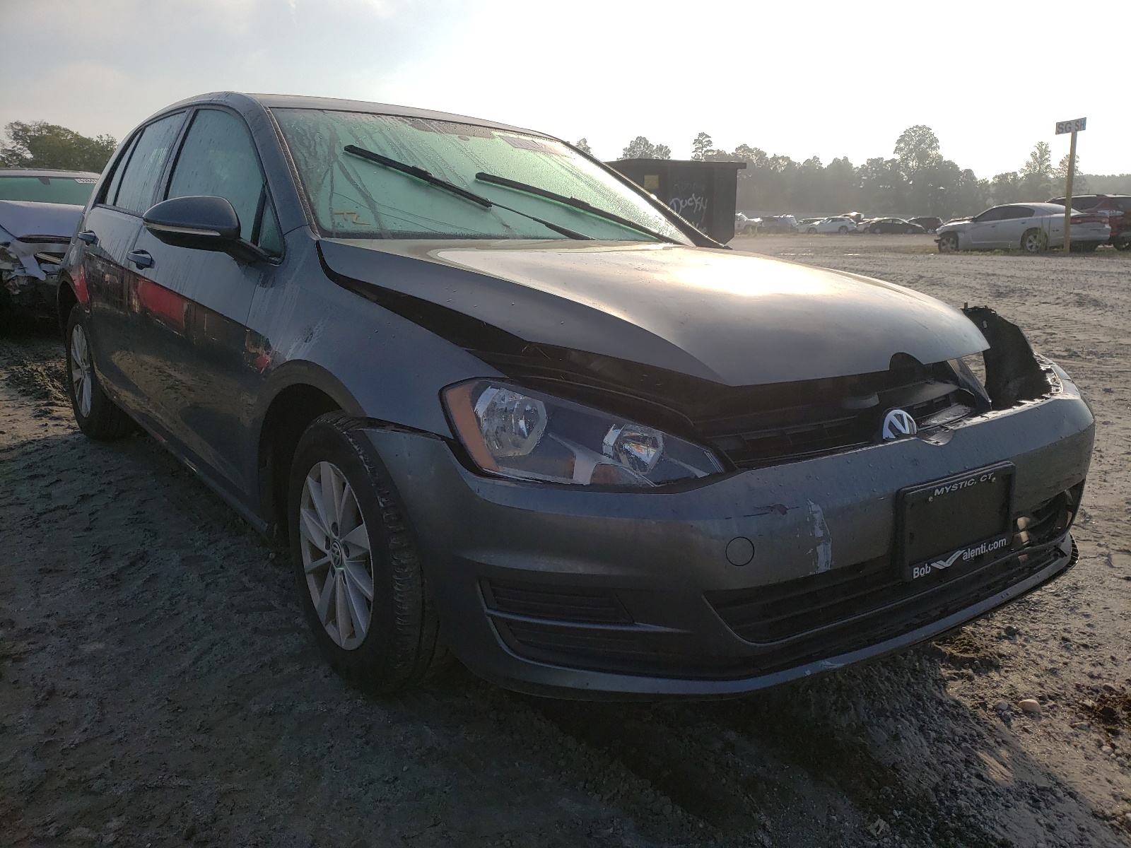 Photo 1 from auction – 2016 VOLKSWAGEN GOLF S/SE with VIN 3VW217AU1GM024005