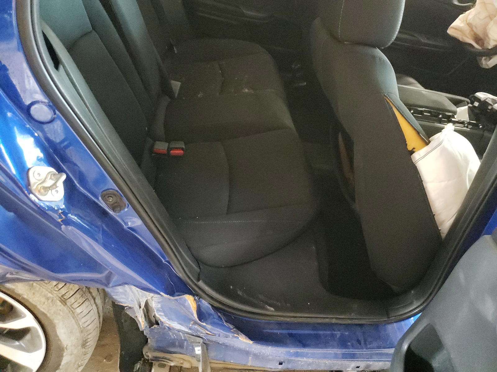 Photo 6 from auction – 2017 HONDA CIVIC EX with VIN 19XFC2F72HE009156