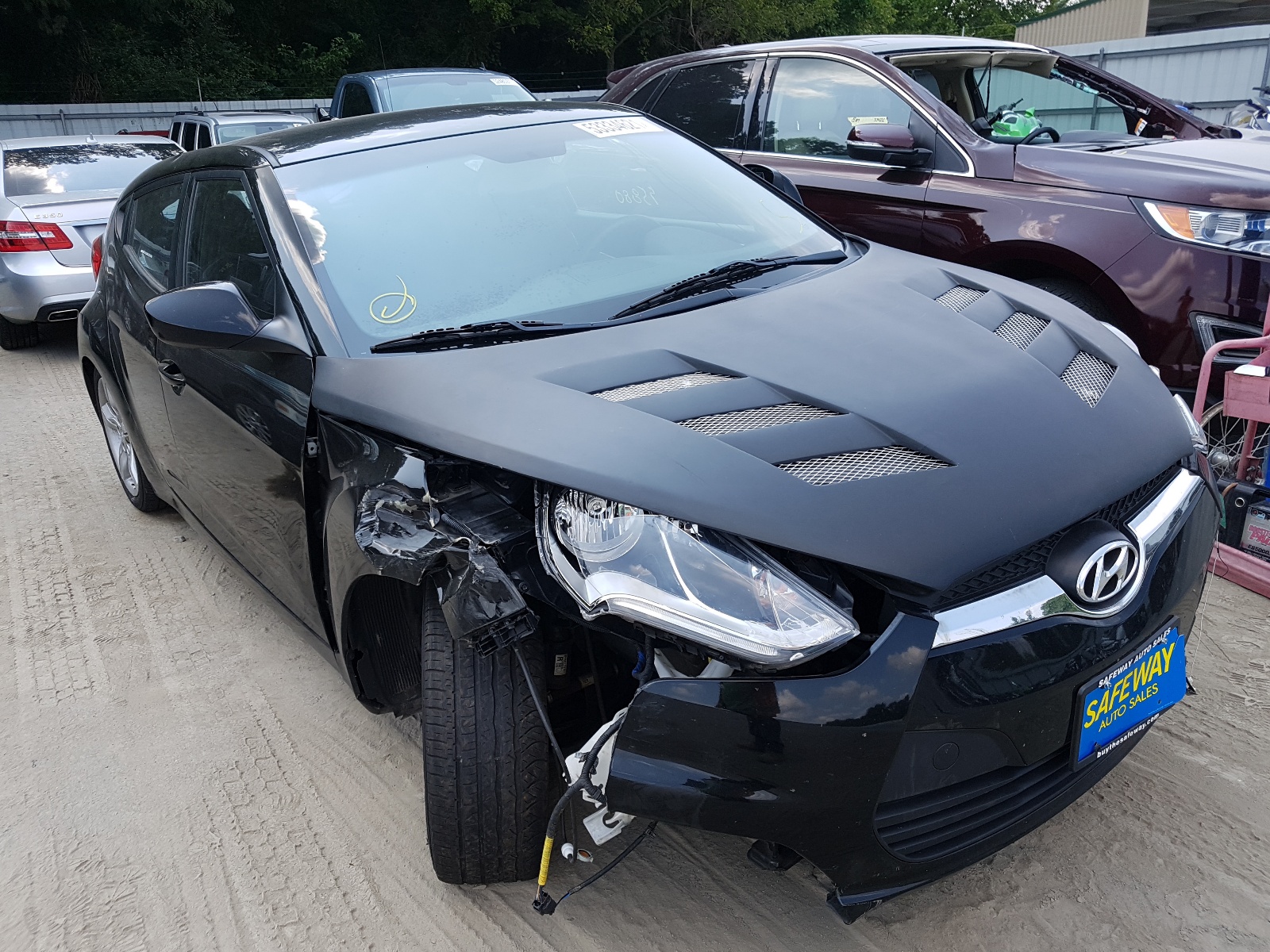 HYUNDAI VELOSTER 2014 with VIN KMHTC6AD0EU198812 - Photo from auction