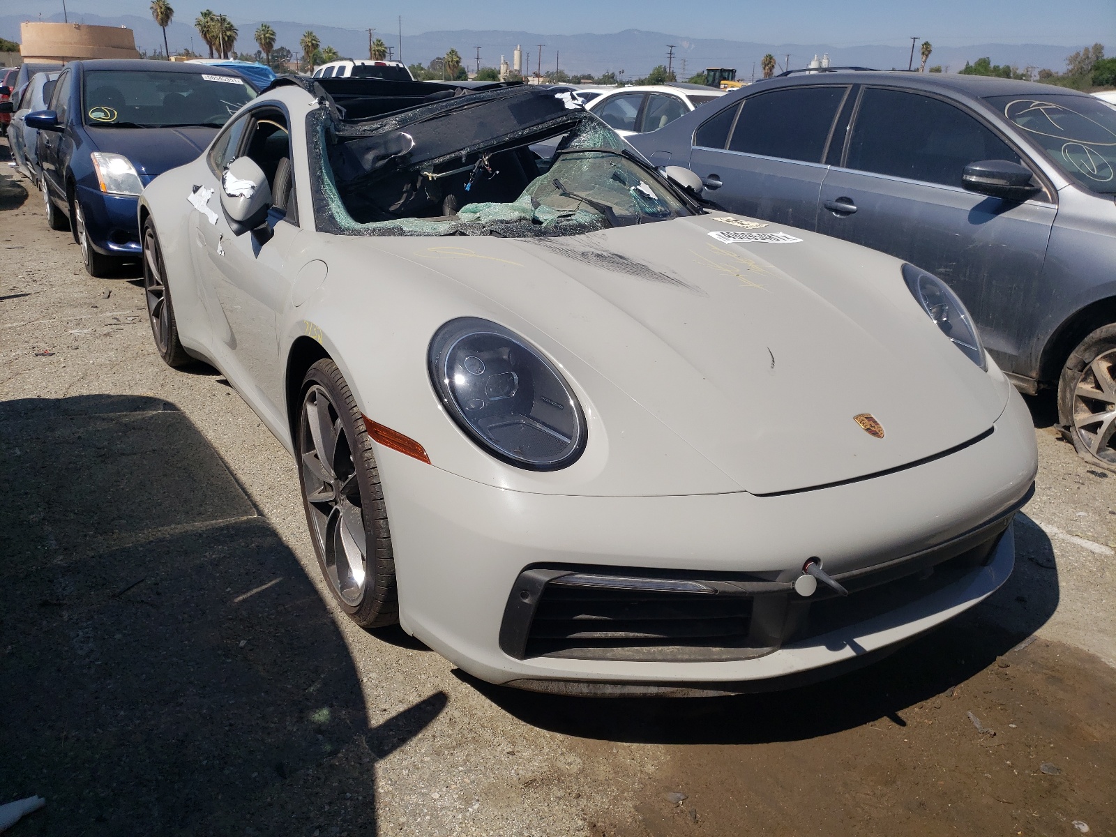 PORSCHE 911 CARRER 2021 مع رقم تعريف المركبة WP0AA2A98MS205070 - صورة من المزاد