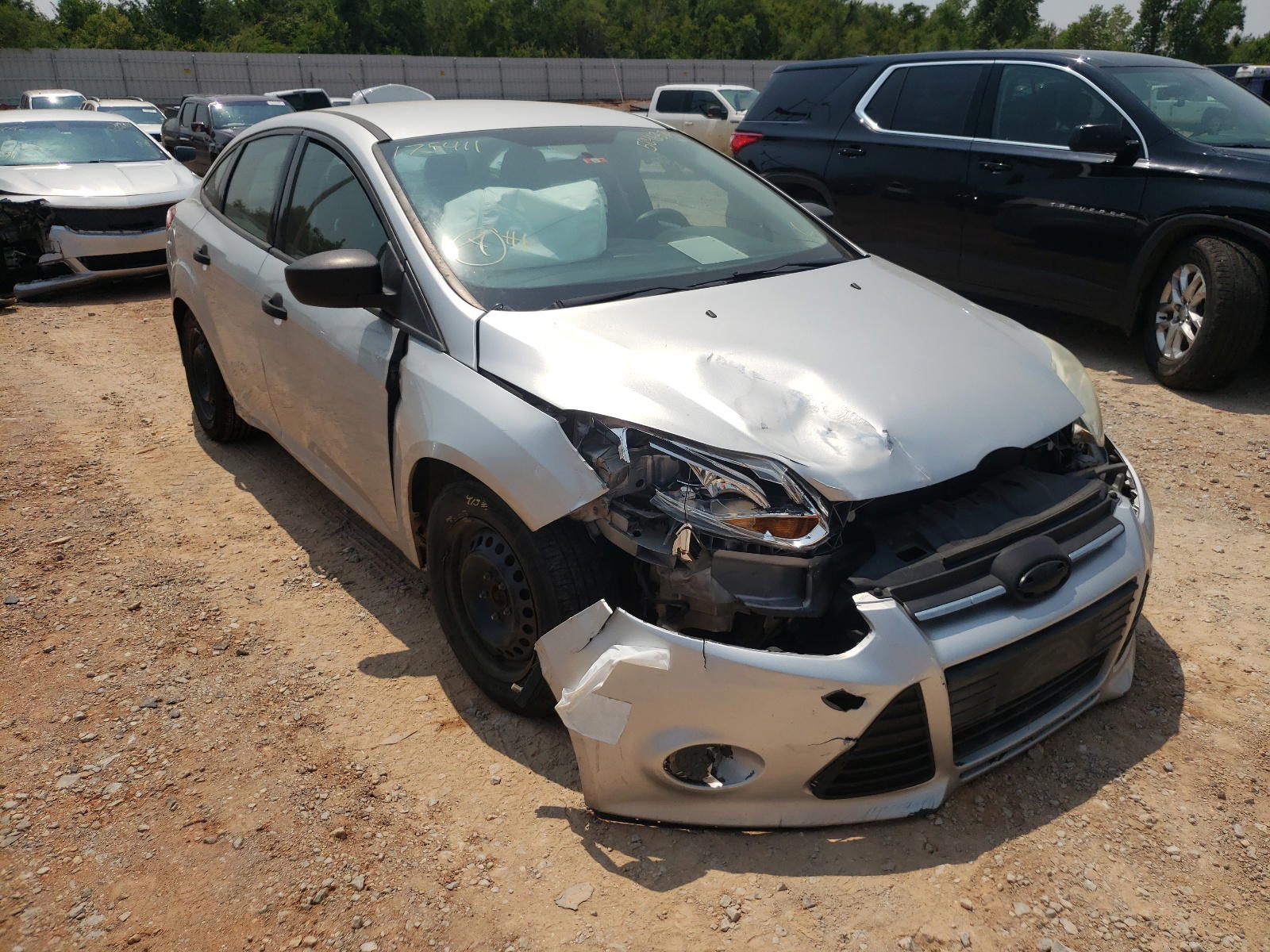 FORD FOCUS S 2014 with VIN 1FADP3E2XEL175411 - Photo from auction