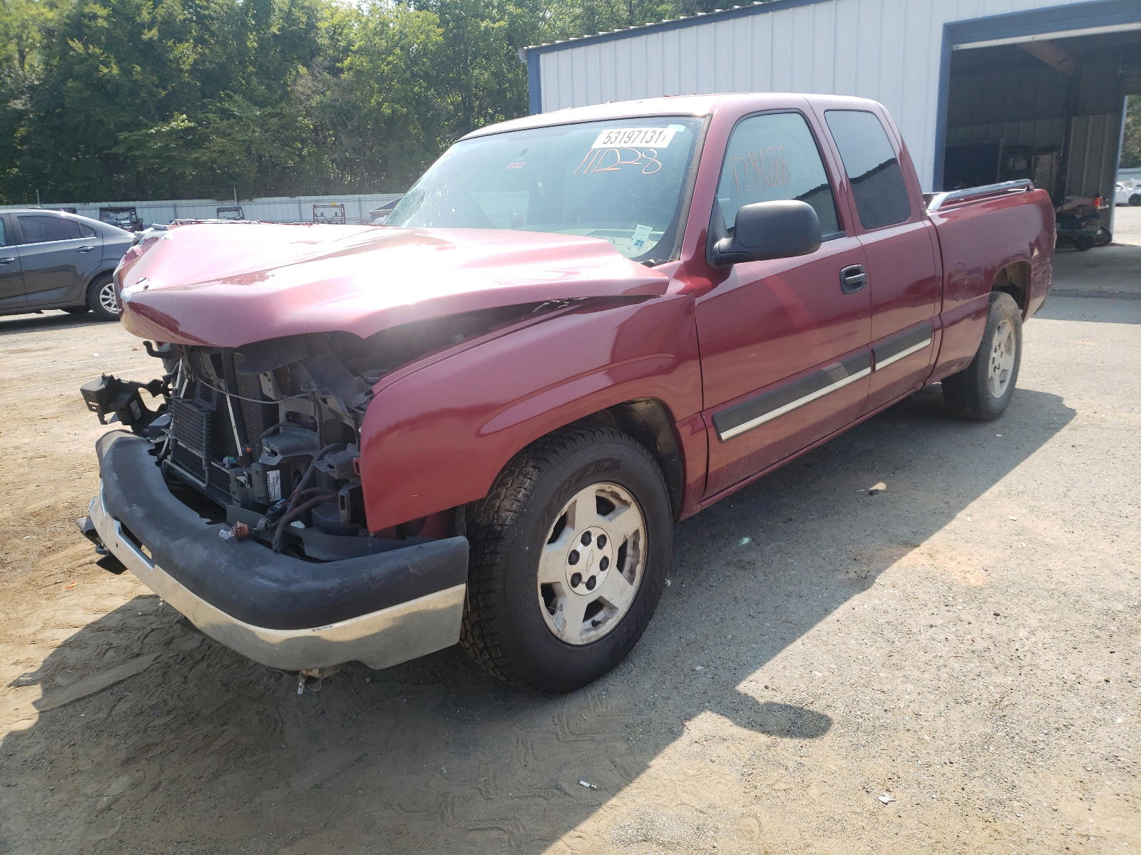 Photo 2 from auction – 2006 CHEVROLET SILVERADO with VIN 2GCEC19T661111228