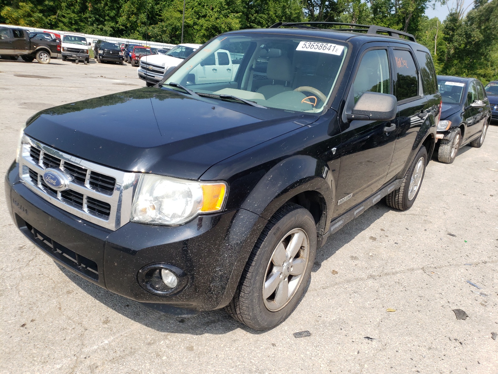 Photo 2 from auction – 2008 FORD ESCAPE XLT with VIN 1FMCU03128KA90768