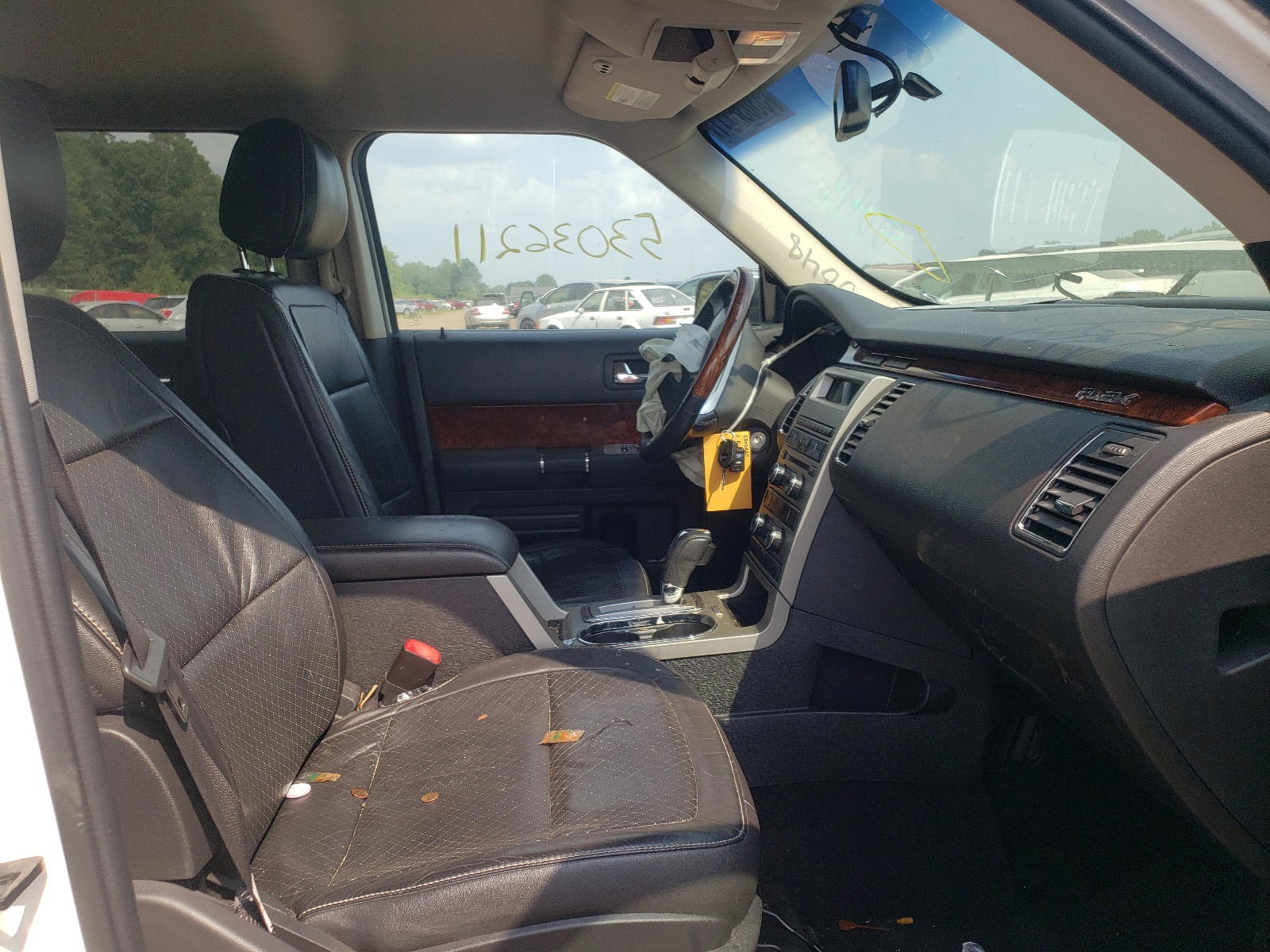 Photo 5 from auction – 2011 FORD FLEX LIMIT with VIN 2FMGK5DC8BBD00487