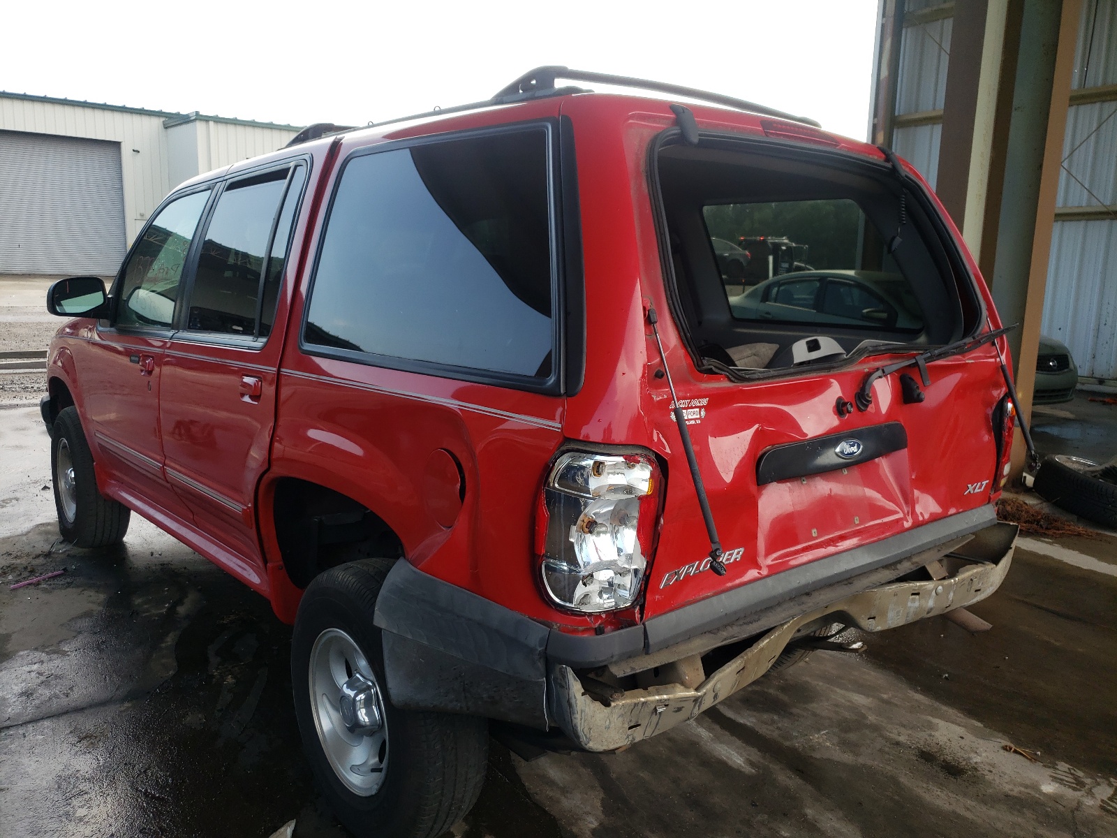 Photo 3 from auction – 1999 FORD EXPLORER with VIN 1FMZU32X6XZA67789