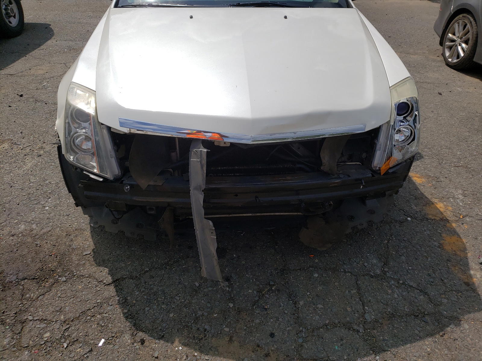 Photo 9 from auction – 2008 CADILLAC CTS with VIN 1G6DF577580185256