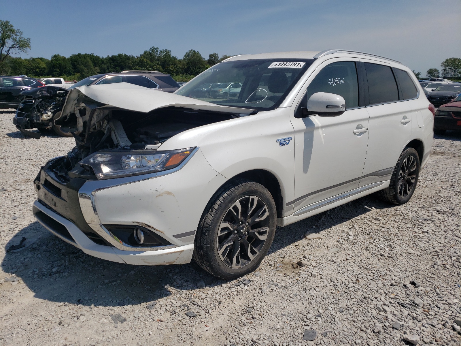 Photo 2 from auction – 2018 MITSUBISHI OUTLANDER with VIN JA4J24A53JZ030620