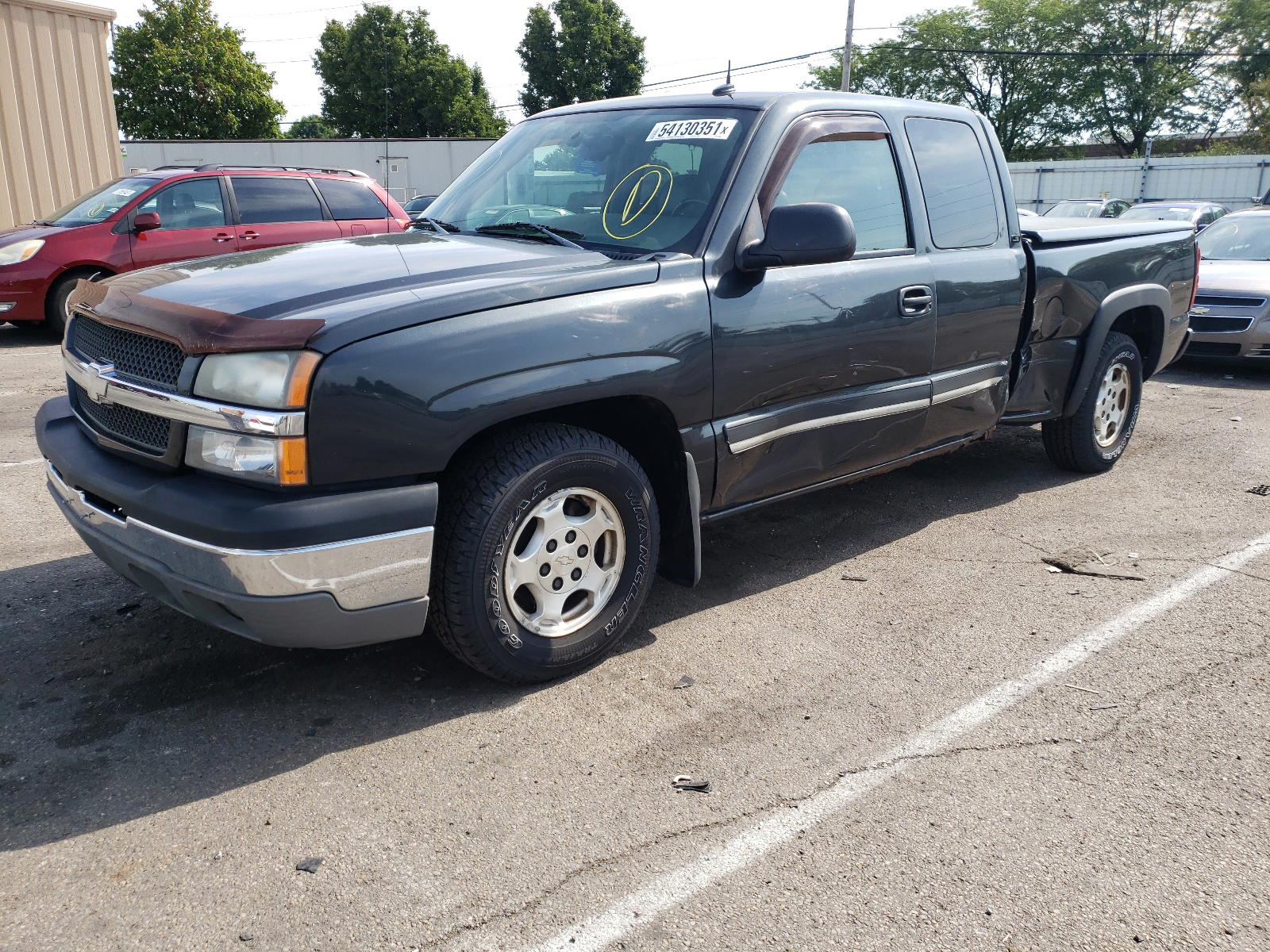 Photo 2 from auction – 2004 CHEVROLET SILVERADO with VIN 2GCEC19T241100062