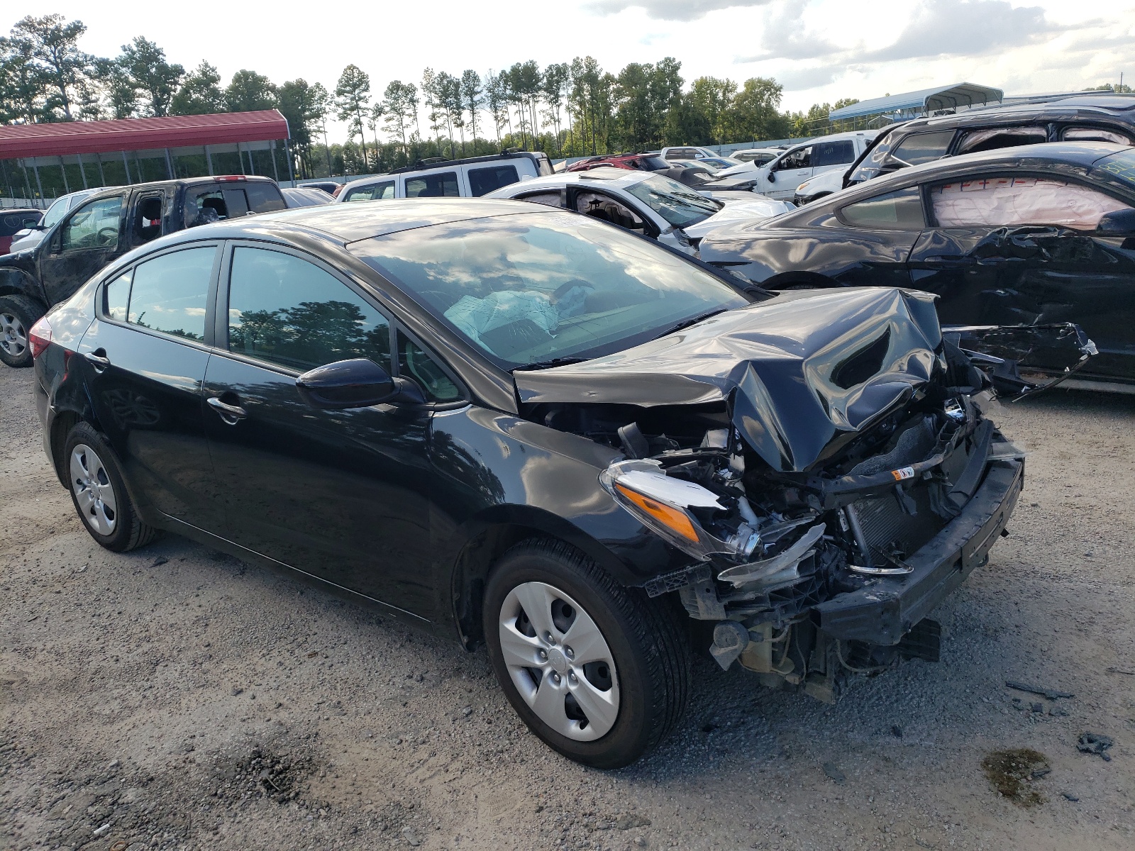 Photo 1 from auction – 2018 KIA FORTE LX with VIN 3KPFK4A75JE254495
