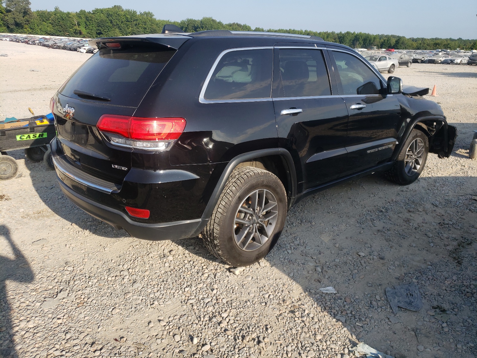 Photo 4 from auction – 2017 JEEP GRAND CHER with VIN 1C4RJFBG7HC733559