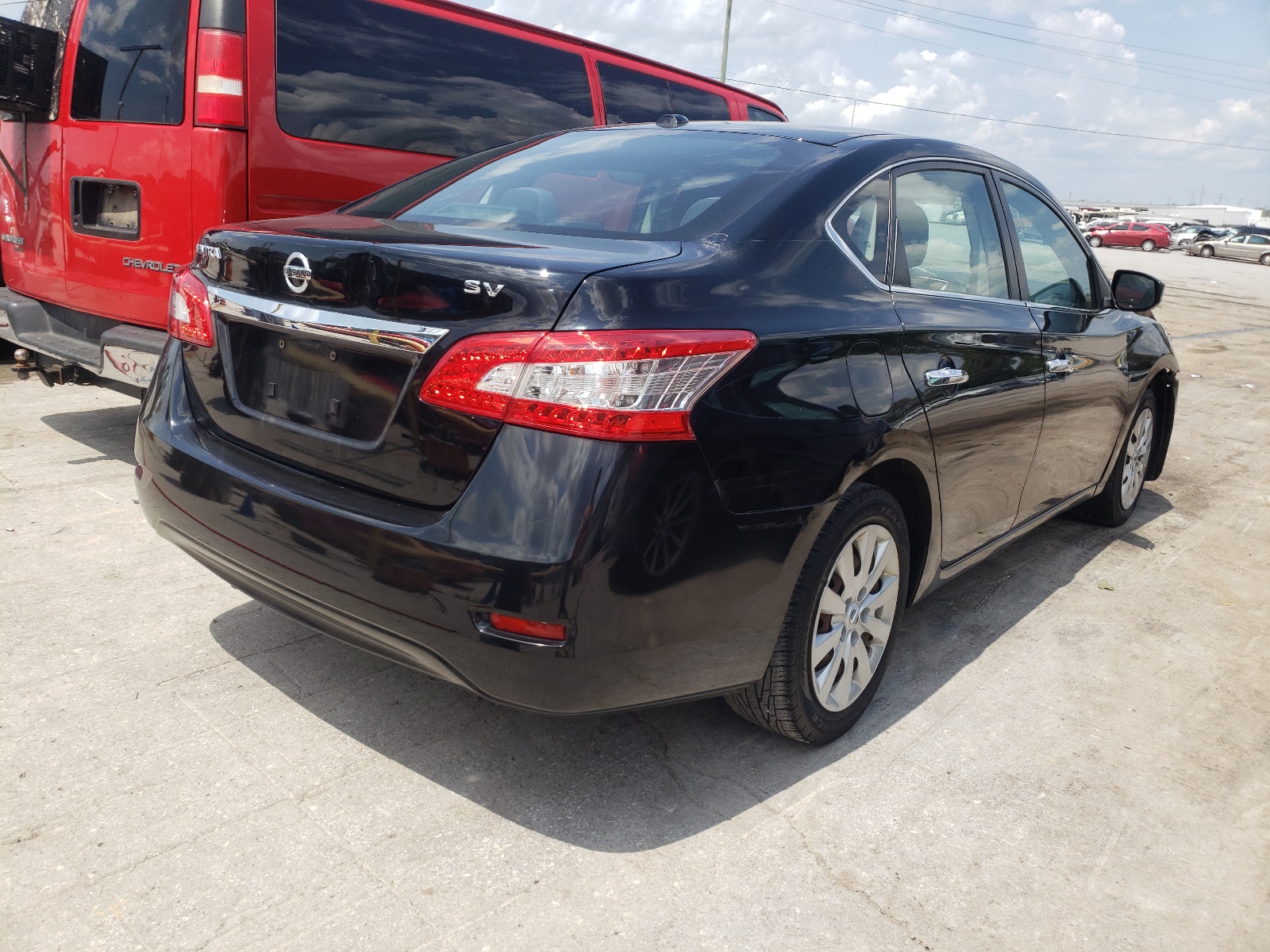Photo 4 from auction – 2013 NISSAN SENTRA S with VIN 3N1AB7AP9DL685033