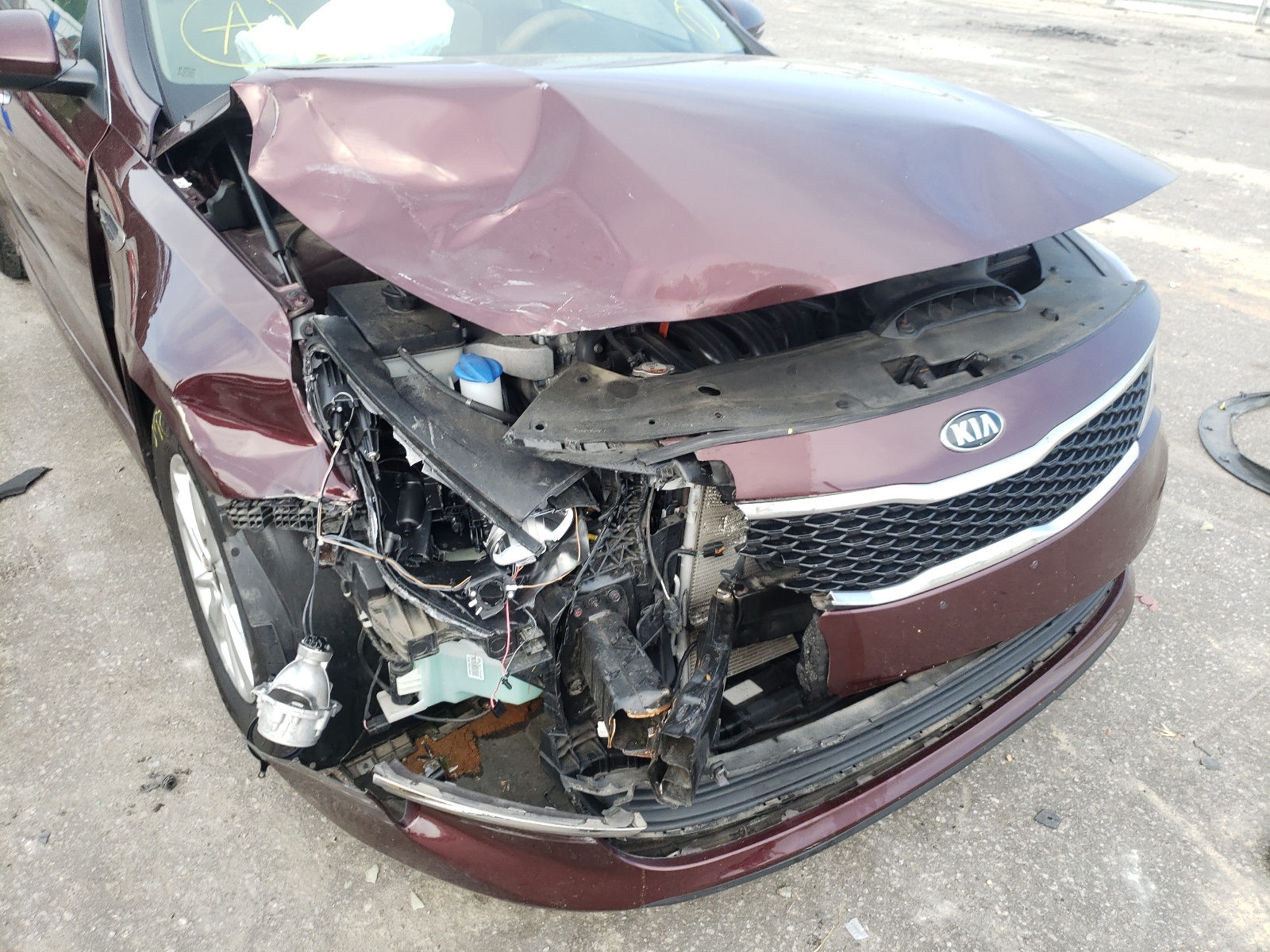 Photo 9 from auction – 2016 KIA OPTIMA LX with VIN 5XXGT4L37GG109275