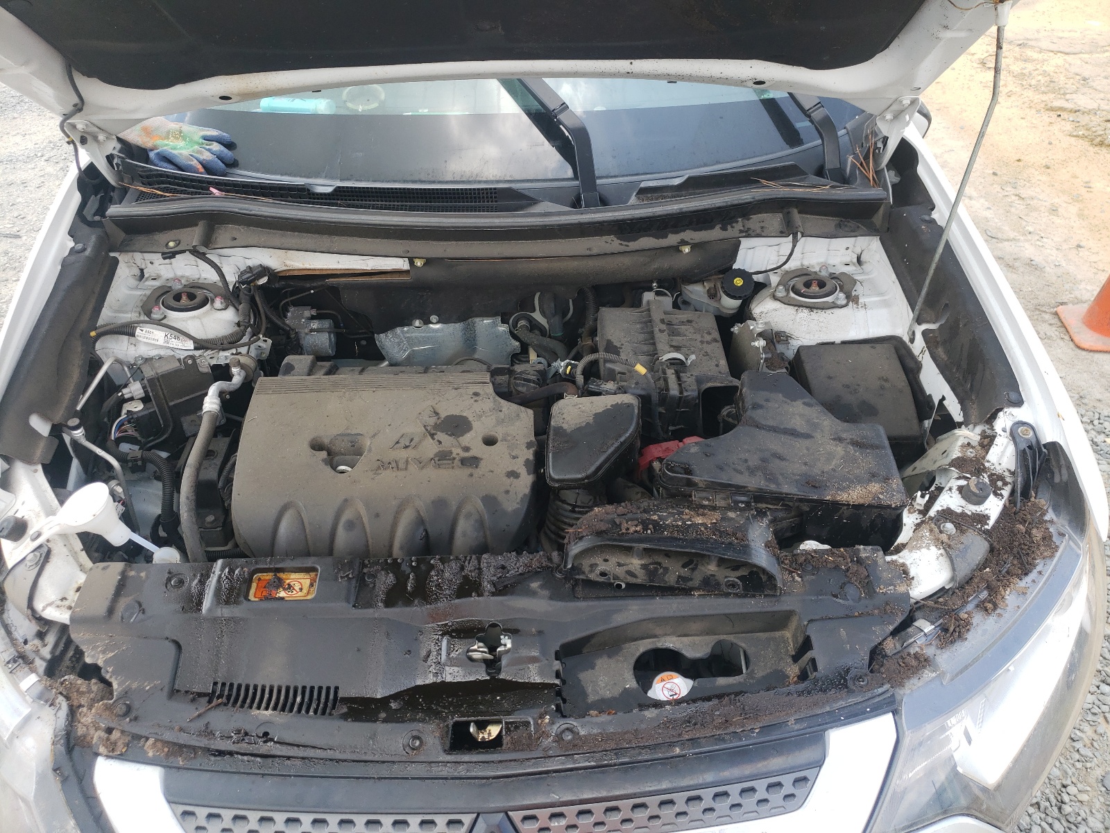 Photo 7 from auction – 2019 MITSUBISHI OUTLANDER with VIN JA4AD3A36KZ014965