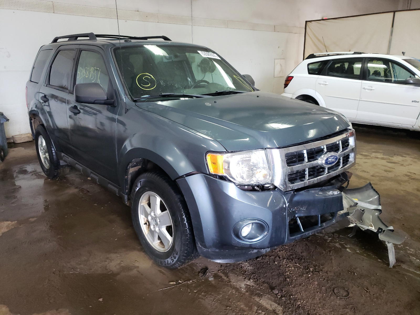 FORD ESCAPE XLT 2011 with VIN 1FMCU0D78BKA06821 - Photo from auction