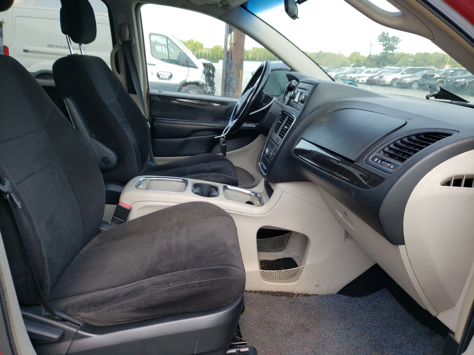 Zdjęcie 5 z aukcji – 2012 DODGE GRAND CARA z VIN 2C4RDGDGXCR196941