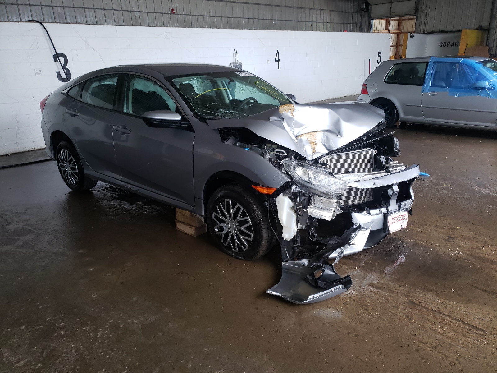 HONDA CIVIC LX 2016 with VIN 19XFC2F58GE047729 - Photo from auction