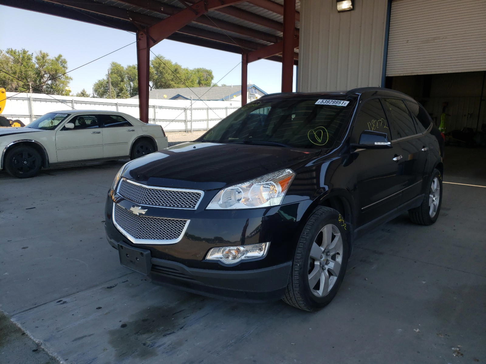 Photo 2 from auction – 2012 CHEVROLET TRAVERSE L with VIN 1GNKVLED9CJ219469