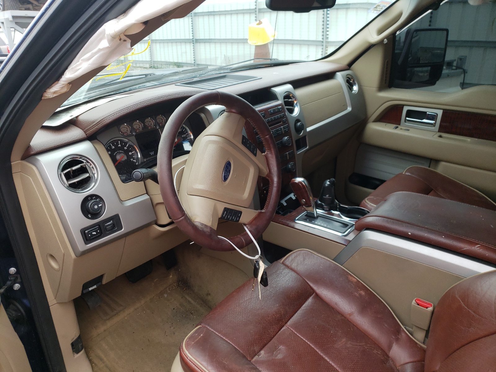 Photo 5 from auction – 2009 FORD F150 SUPER with VIN 1FTPW14V09KC05571