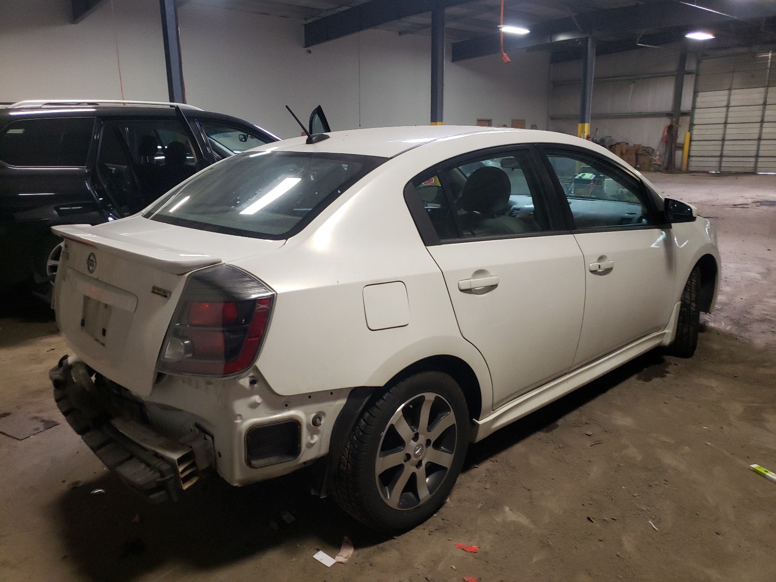 Photo 4 from auction – 2011 NISSAN SENTRA 2.0 with VIN 3N1AB6AP2BL704299