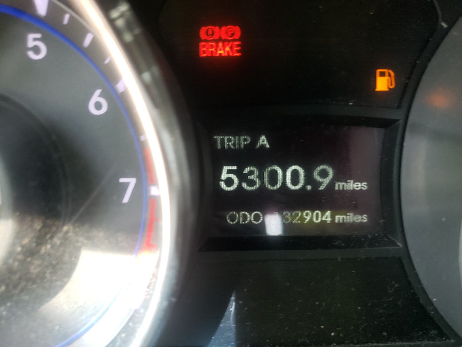 Photo 8 from auction – 2011 HYUNDAI SONATA GLS with VIN 5NPEB4AC1BH147689