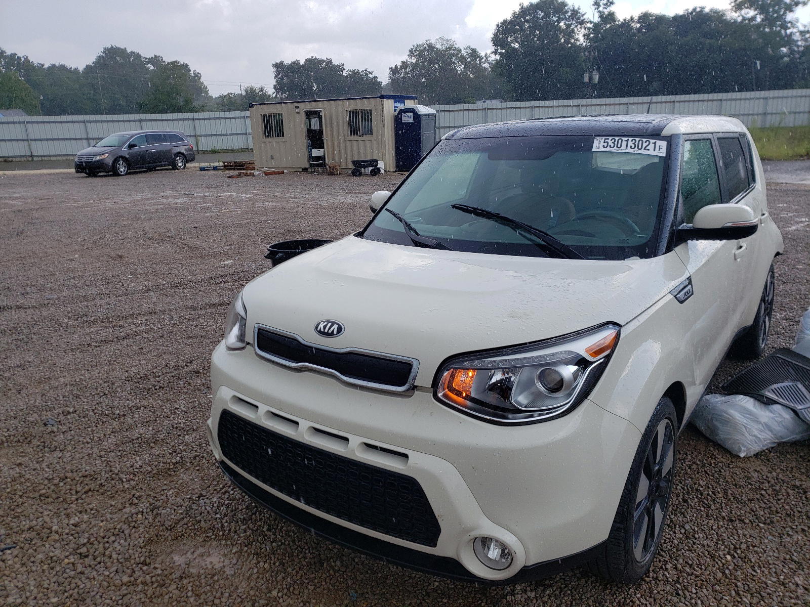 Photo 2 from auction – 2015 KIA SOUL with VIN KNDJX3A58F7150790