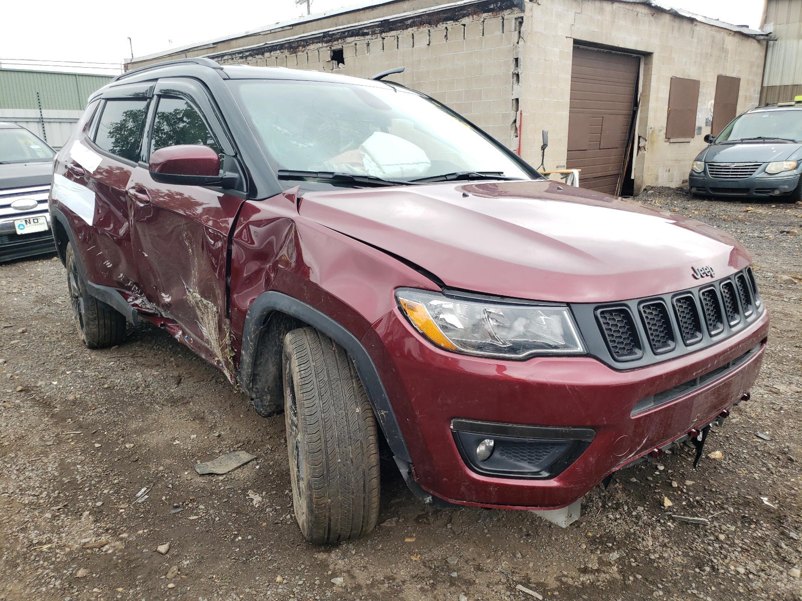 JEEP COMPASS LA 2021 with VIN 3C4NJDBB4MT519201 - Photo from auction