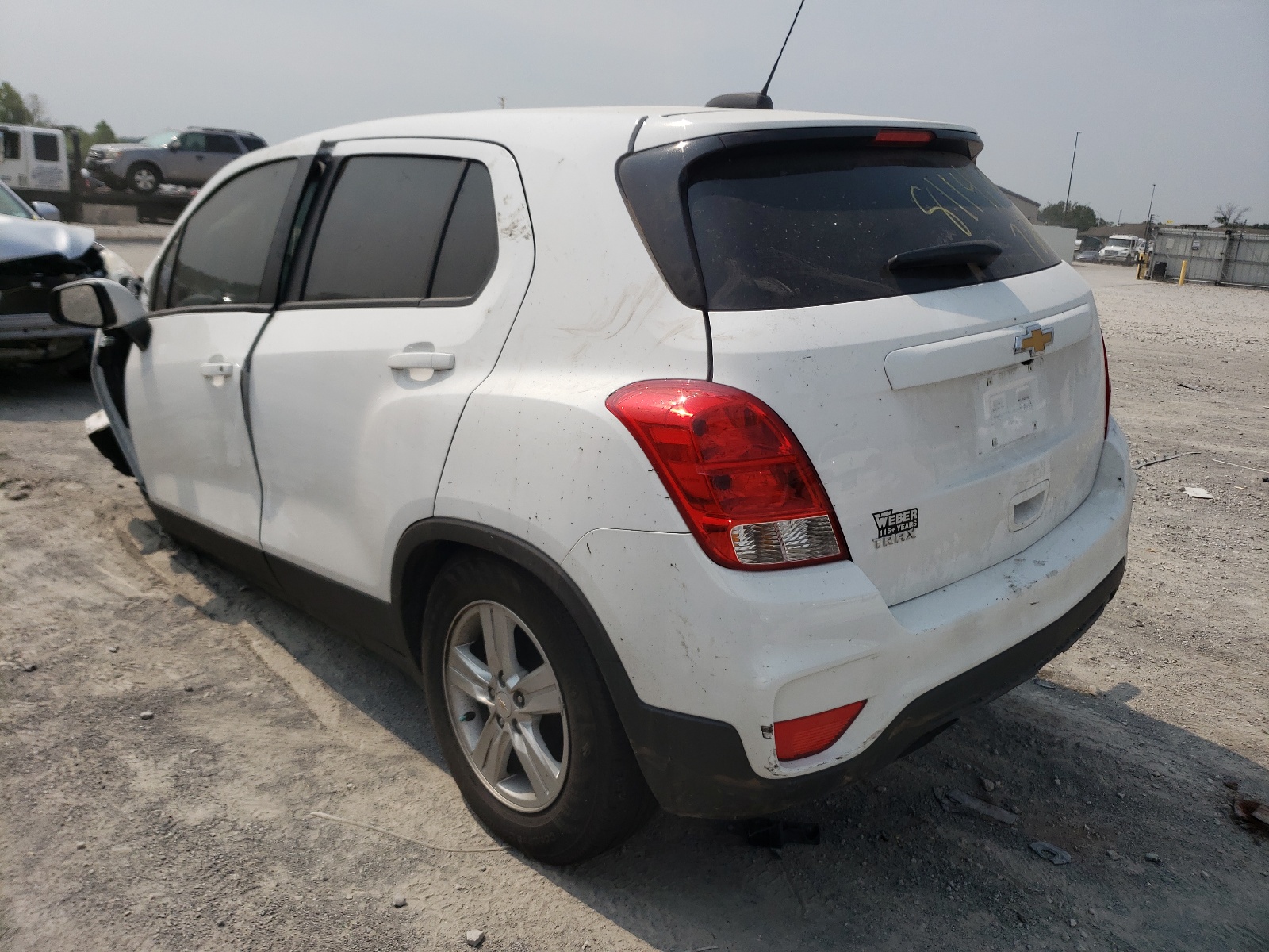 Photo 3 from auction – 2020 CHEVROLET TRAX LS with VIN KL7CJKSB0LB083892