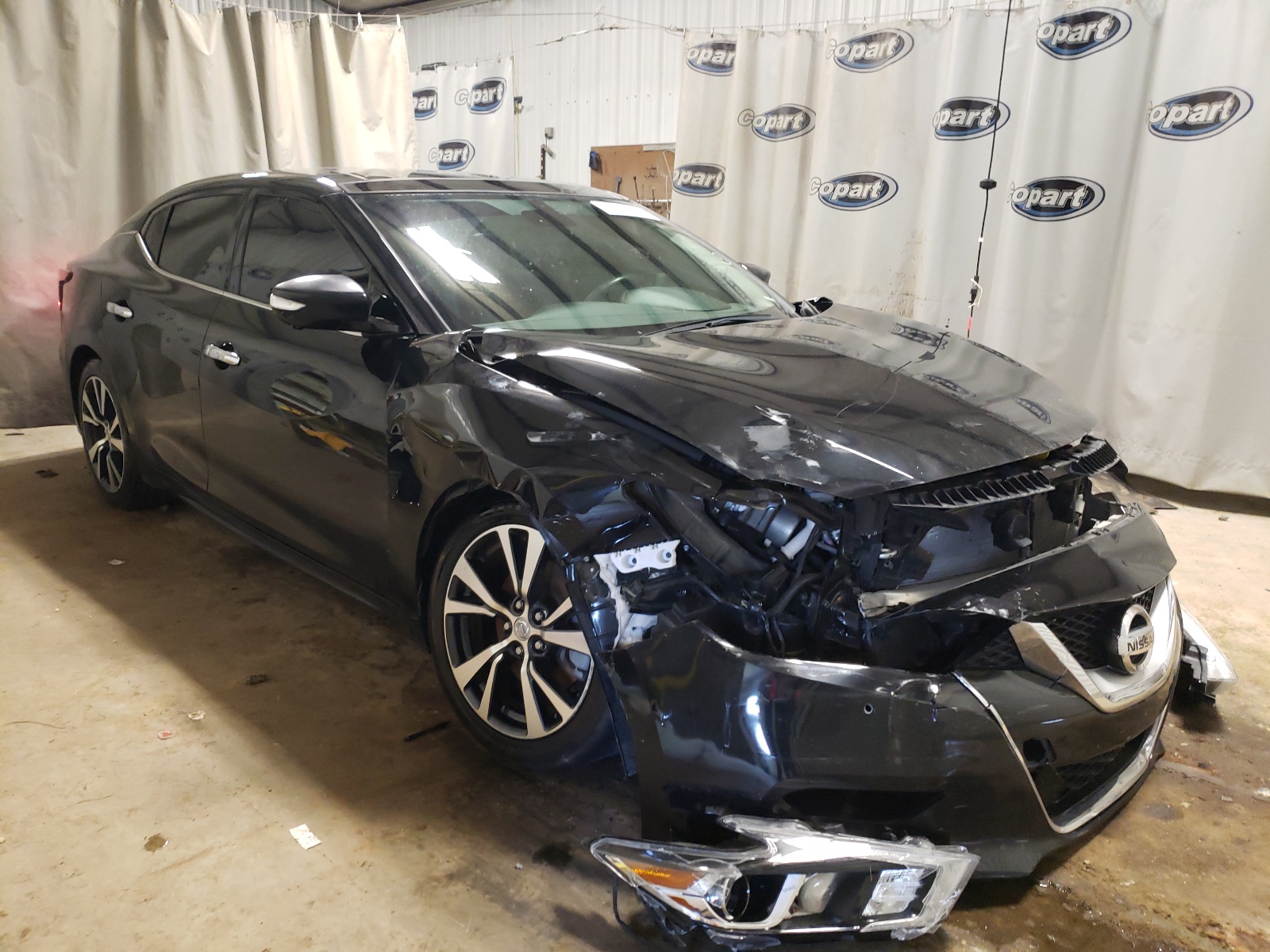 Photo 1 from auction – 2017 NISSAN MAXIMA 3.5 with VIN 1N4AA6AP9HC389253
