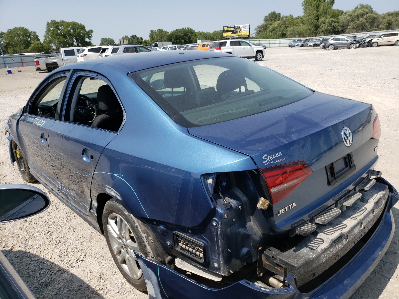 Photo 3 from auction – 2017 VOLKSWAGEN JETTA S with VIN 3VW2B7AJ0HM346414