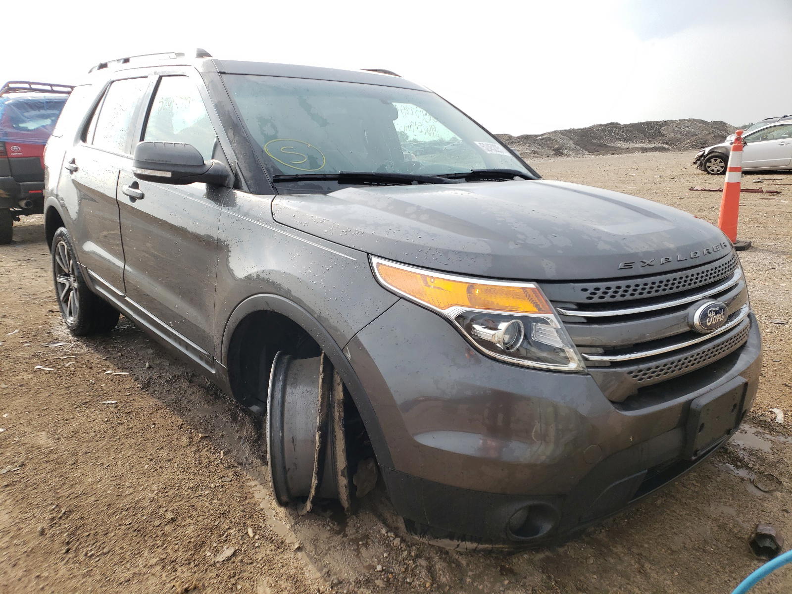 FORD EXPLORER X 2015 with VIN 1FM5K8D87FGA75644 - Photo from auction