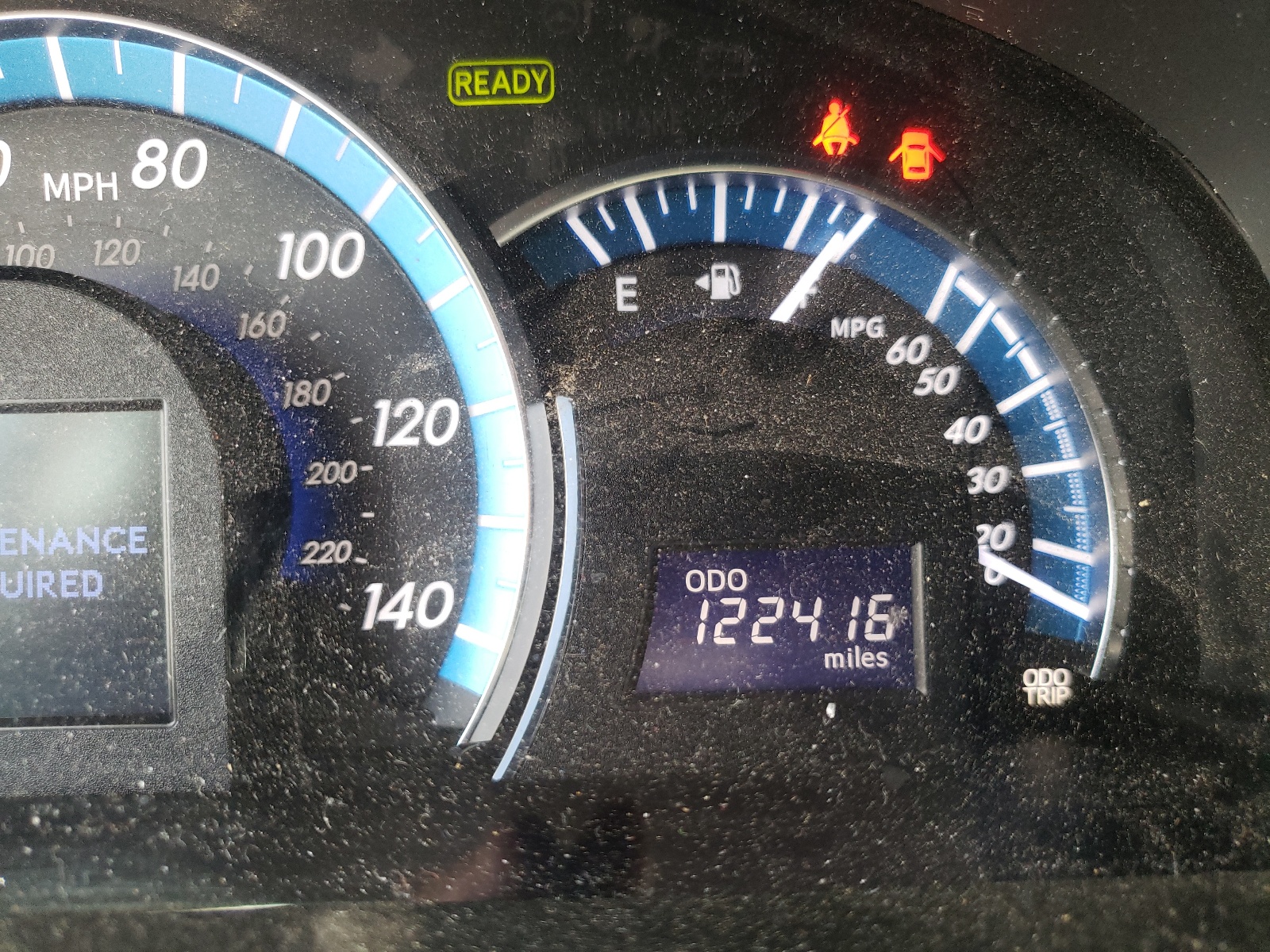 Photo 8 from auction – 2012 TOYOTA CAMRY HYBR with VIN 4T1BD1FK5CU058349