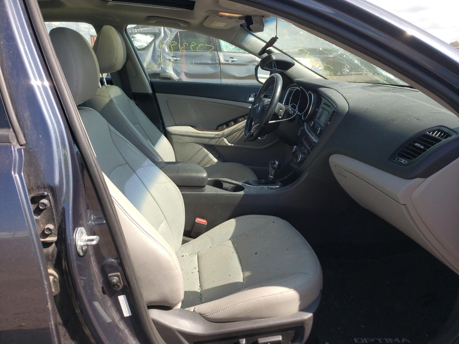 Photo 5 from auction – 2015 KIA OPTIMA EX with VIN 5XXGN4A78FG462543